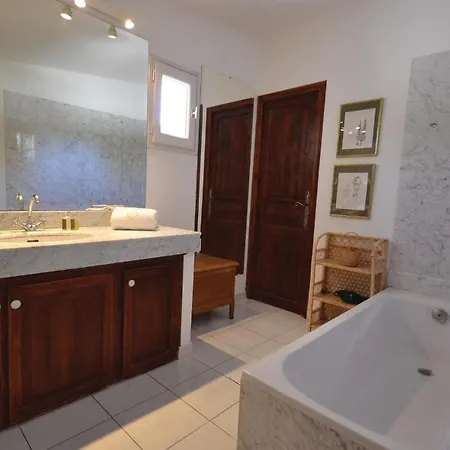 Hébergement de vacances Awesome In With Kitchen *