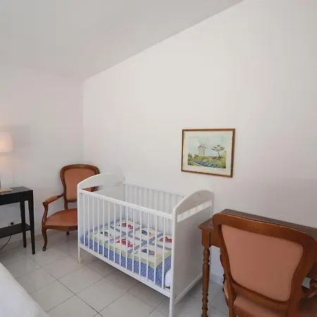 Awesome In With Kitchen Hébergement de vacances *